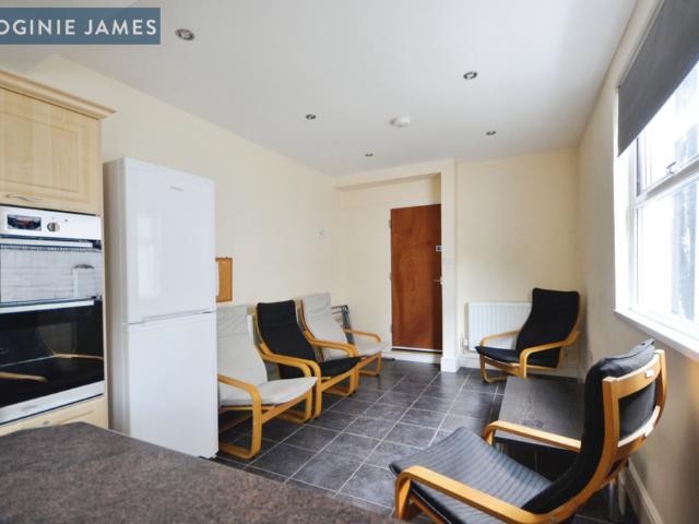 House for rent in Plasnewydd, Cardiff