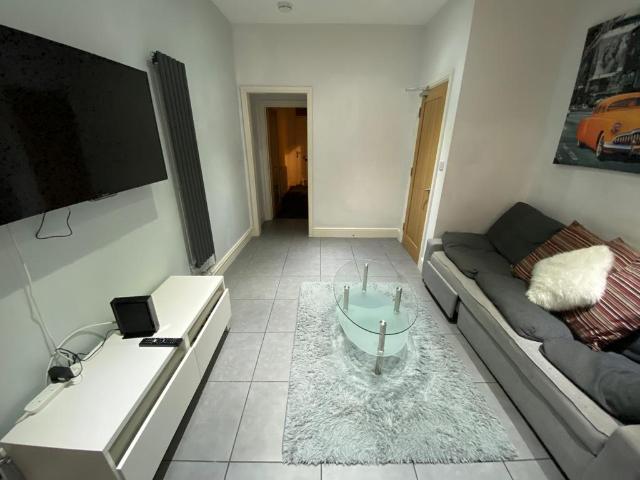 House for rent in Old Lenton, Haddon