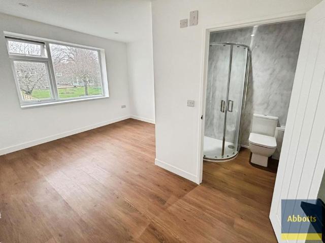 House for rent in Castle Hill, Key Street