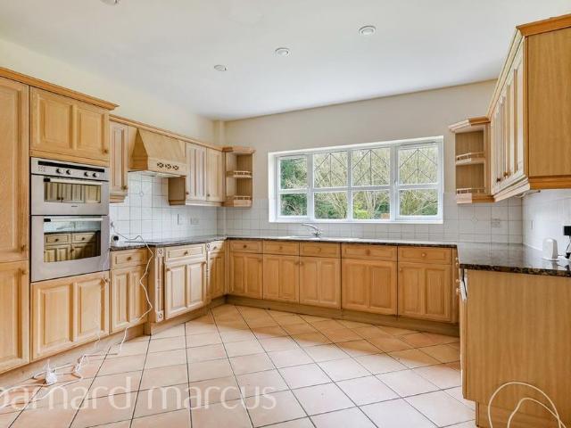 House for rent in Red Hill, Surrey