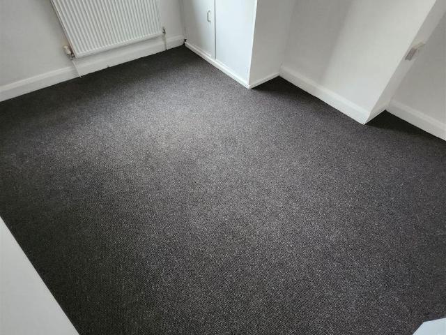 House for rent in Bird End, Hill Top