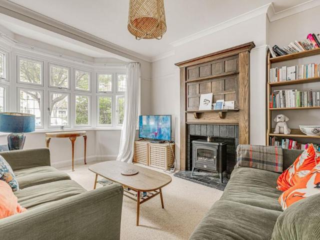 House for rent in Kew, Greater London