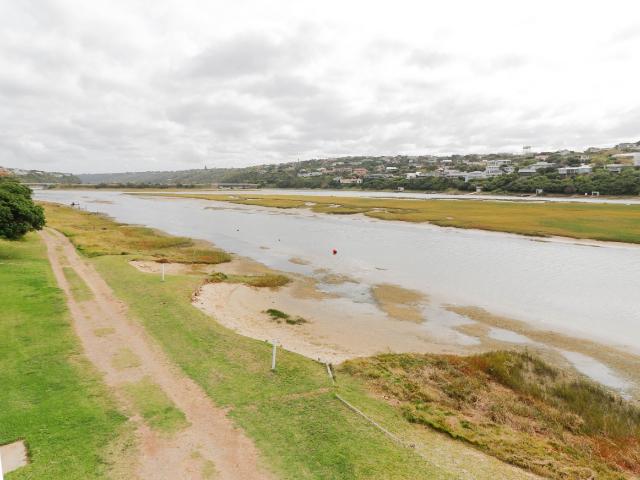House for rent in Bushmans River Mouth, Eastern Cape
