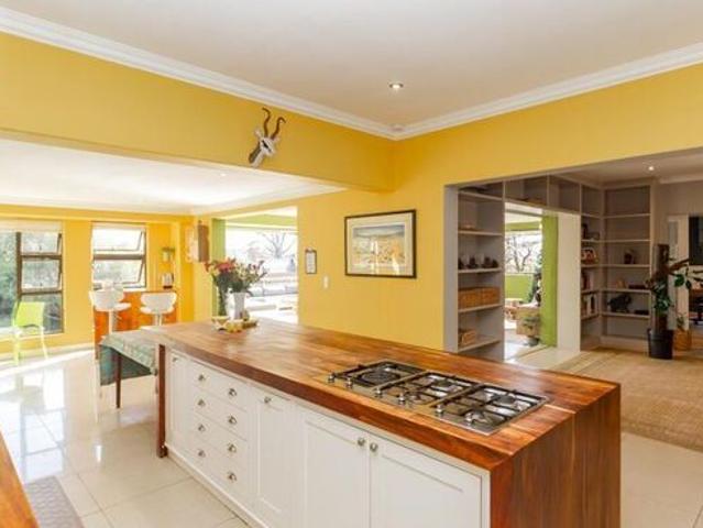House for rent in Rosebank, Gauteng