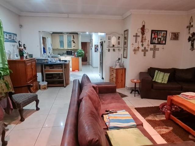 House for rent in Alberton