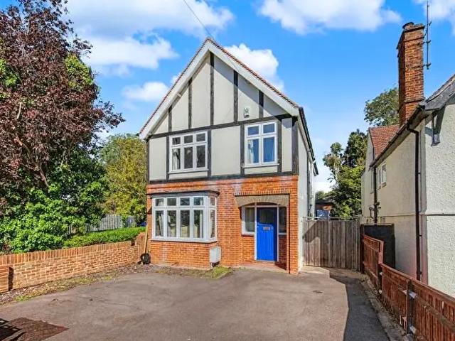 Apartment for rent in Florence Park, The Slade