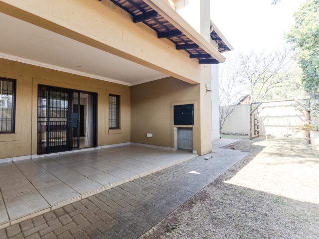 House for rent in Waterkloof, Gauteng