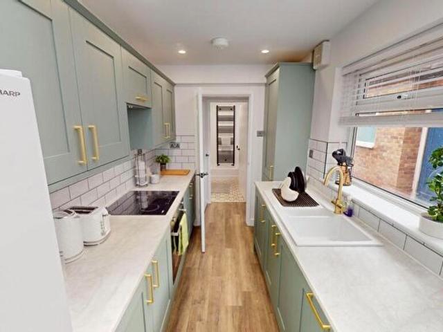 Apartment for rent in Old Lenton, Haddon
