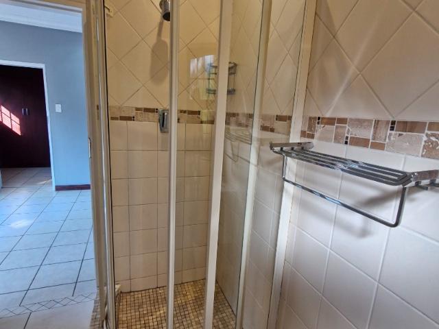 House for rent in Waterkloof, Gauteng
