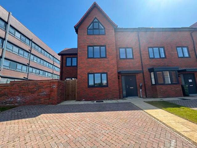 Apartment for rent in Southcourt, Aylesbury