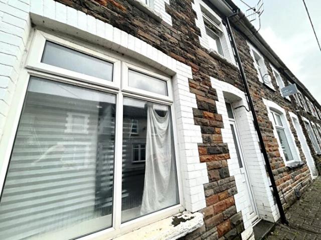 Apartment for rent in Pontypridd, Wales