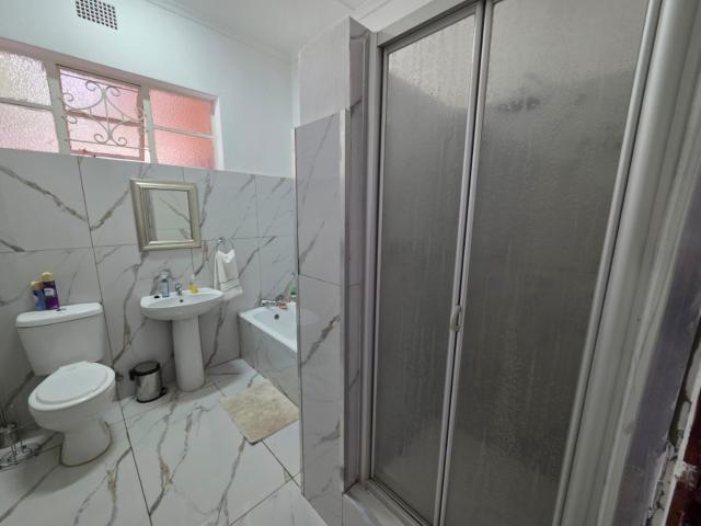 House for rent in Waterkloof, Gauteng