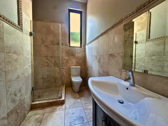 House for rent in Waterkloof, Gauteng