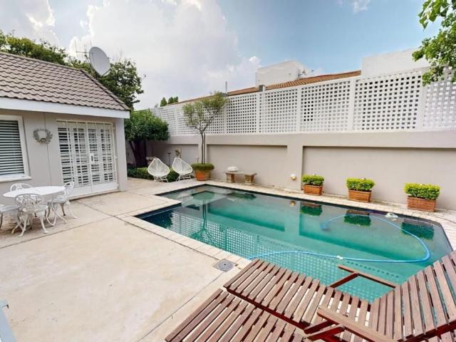 House for rent in Waterkloof, Gauteng