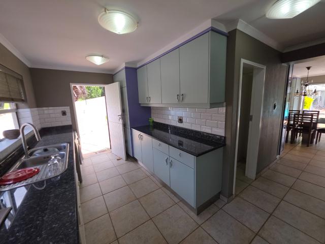 House for rent in Waterkloof, Gauteng