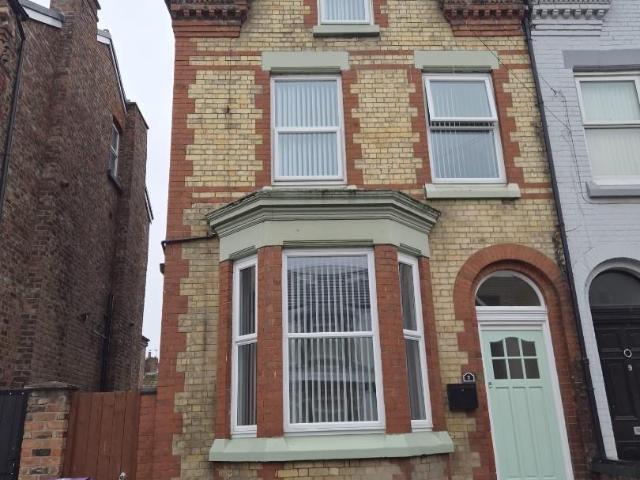 House for rent in Orrell Park, Calderstones