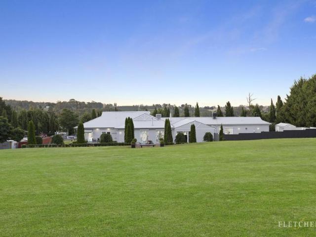 House for sale in Seville, Melbourne