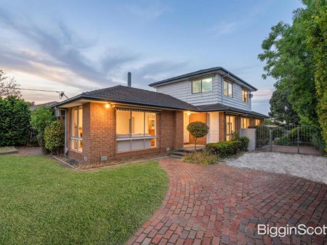 House for sale in Wheelers Hill, Melbourne