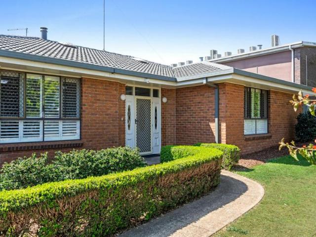 House for sale in Wilsonton Heights, Toowoomba Regional