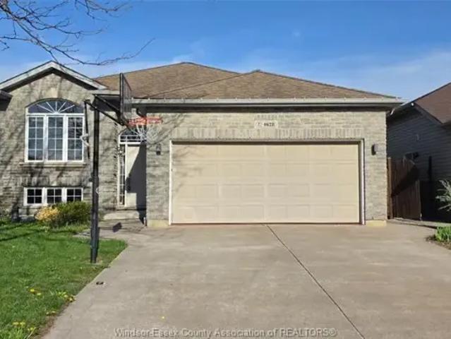 House for rent in Maidstone, Ontario