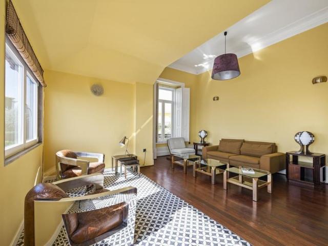 Casa alugar em Avencas, Cascais