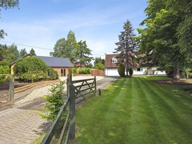 House for sale in Worcestershire