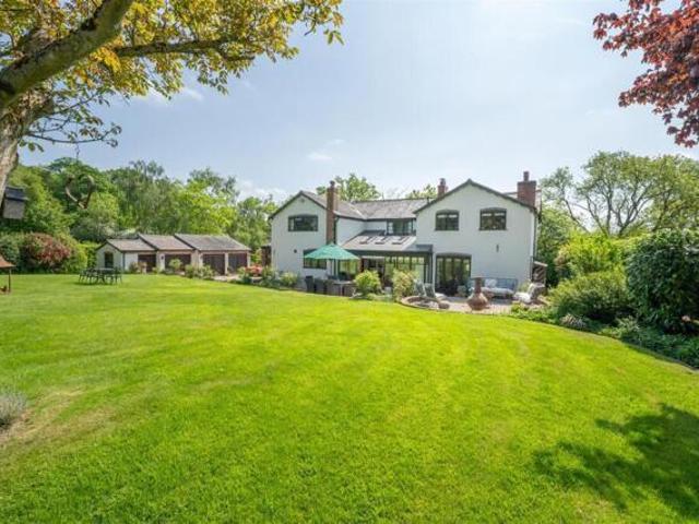 House for sale in Worcestershire