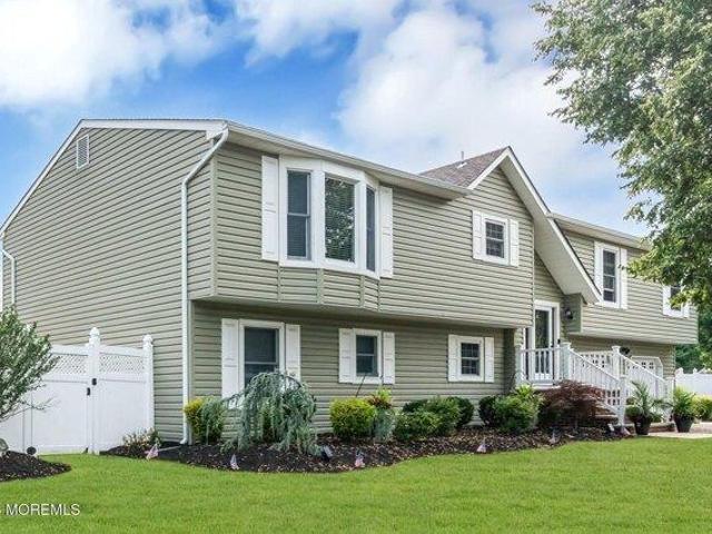 House for sale in Monmouth, New Jersey