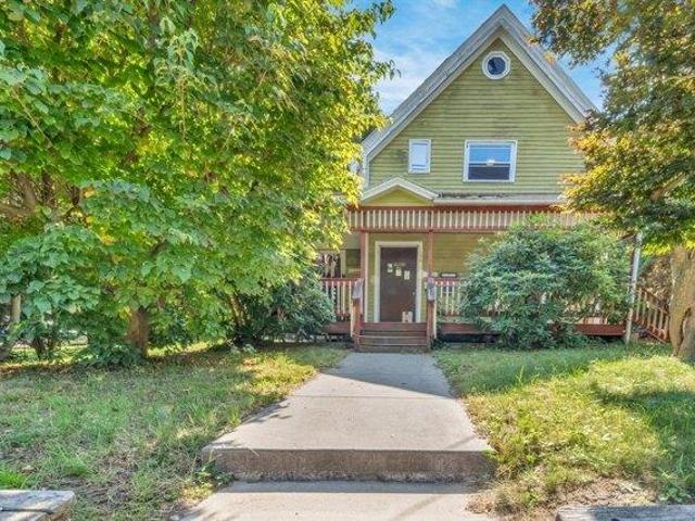 House for sale in Hudson, Massachusetts