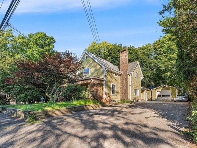 House for sale in Hudson, Middlesex County