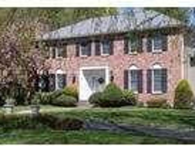 House for rent in Weston, Massachusetts