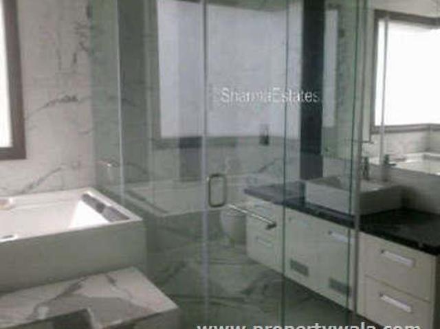 House for rent in Deri