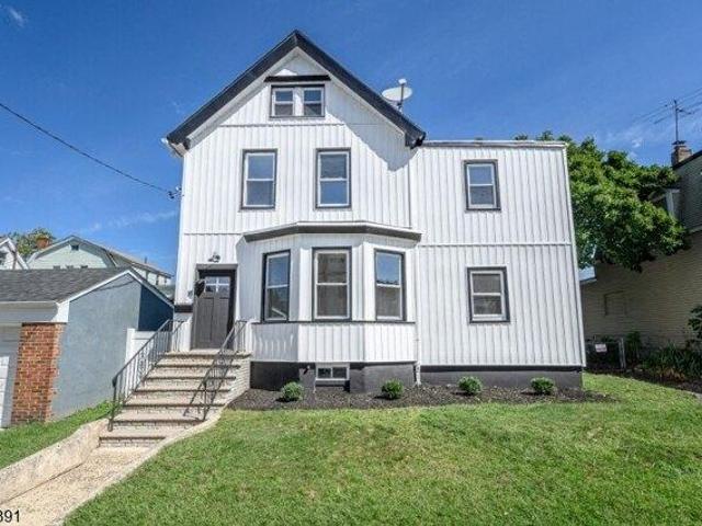 House for sale in Irvington, Essex County