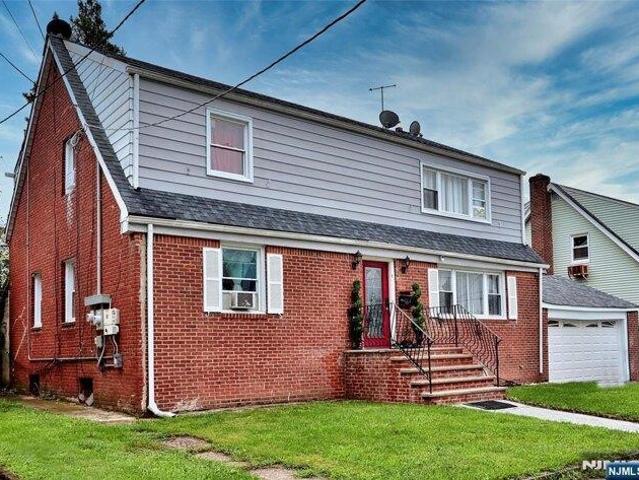 House for sale in Irvington, Essex County