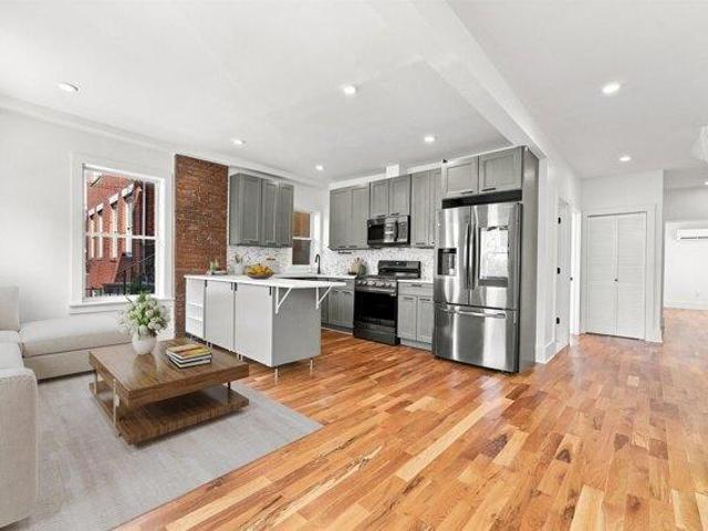 House for sale in Hudson, New Jersey