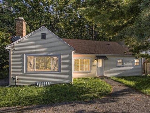 House for sale in Kalamazoo, Michigan