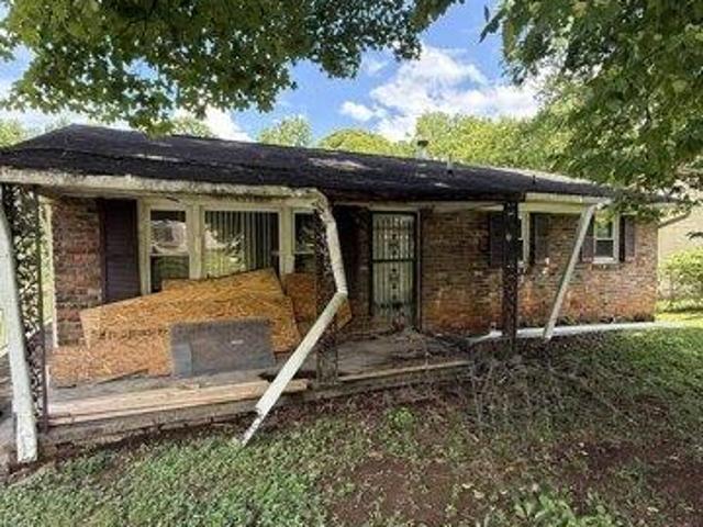 House for sale in Knoxville, Tennessee