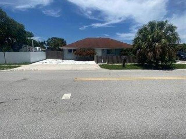 House for sale in Lake Worth, Florida