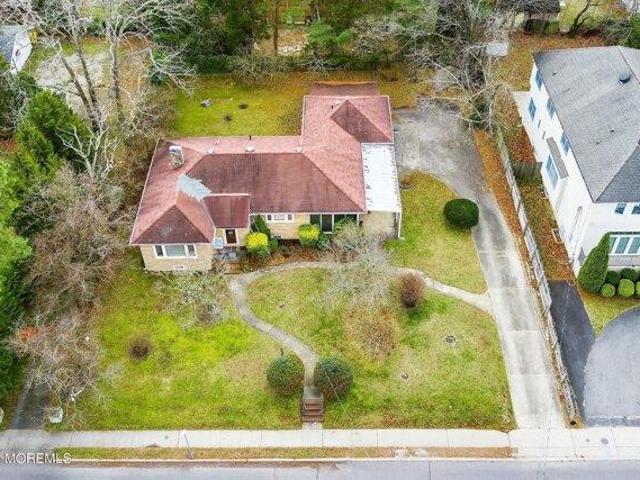 House for sale in Lakewood, New Jersey