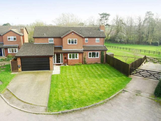 Land for sale in Clipston, Northamptonshire