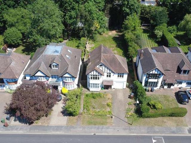 Land for sale in Elstree and Borehamwood, Borehamwood