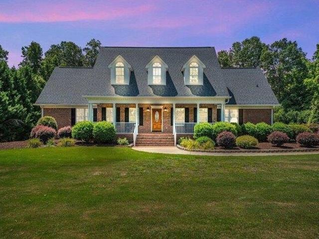 House for sale in Landrum, South Carolina