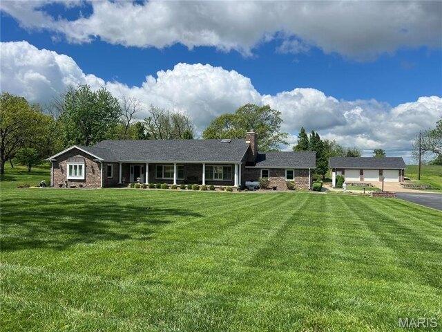 House for sale in Laclede, Missouri