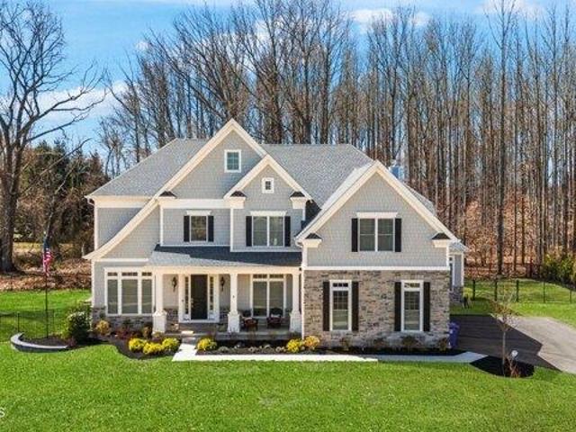 House for sale in Lincroft
