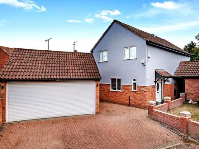 Farm for sale in Chigwell, Epping