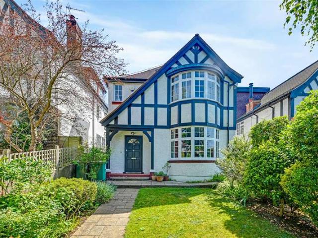 Farm for sale in Highgate, Greater London