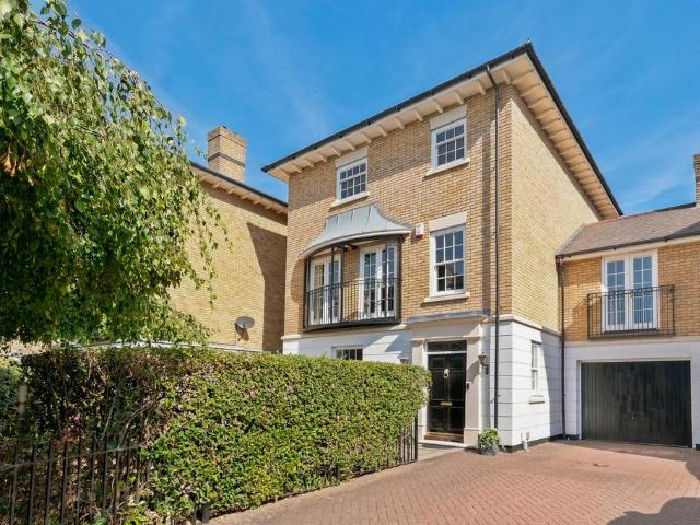 House for sale in Colliers End, Hertfordshire