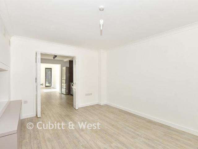 House for sale in Glynde, West Sussex