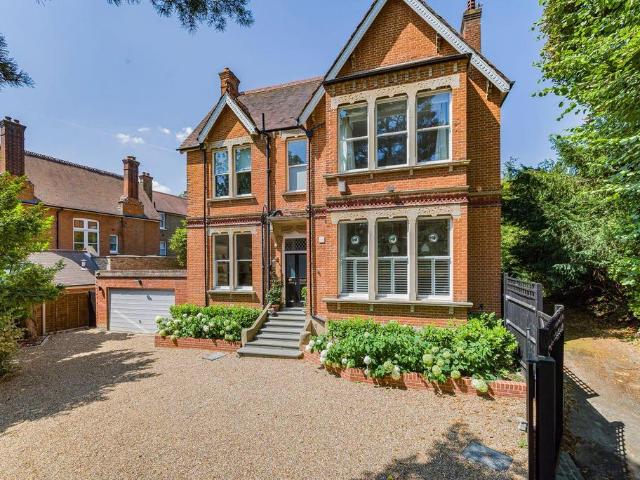 House for sale in Widmore, Greater London