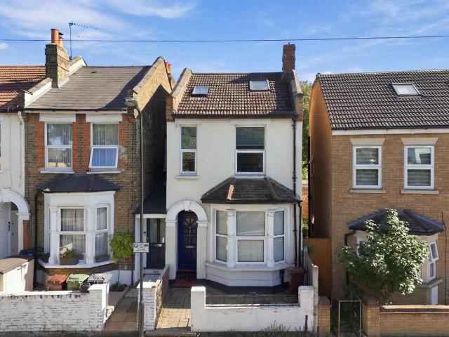 House for sale in London Borough of Waltham Forest, Greater London